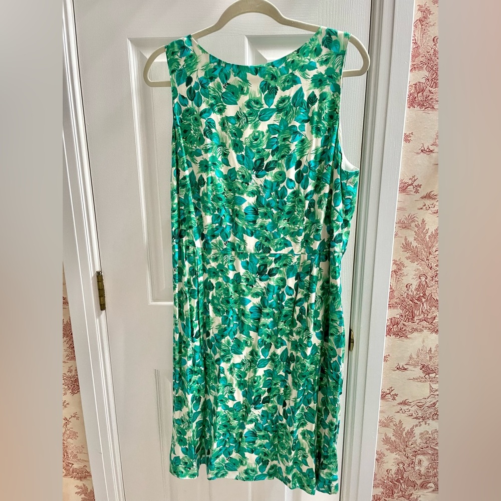 Boden silk dress, green and white,size 14, never worn.  Perfect condition.